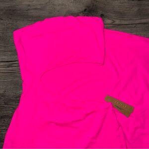 SKIMS FITS EVERYBODY CUT OUT LONG DRESS - NEON PINK